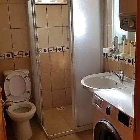 Hotel Huge Evleri 3 3*